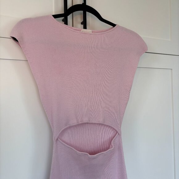 Wilfred Ribbed Baby Pink Cut-out Knit Mini Dress - Picture 4 of 14